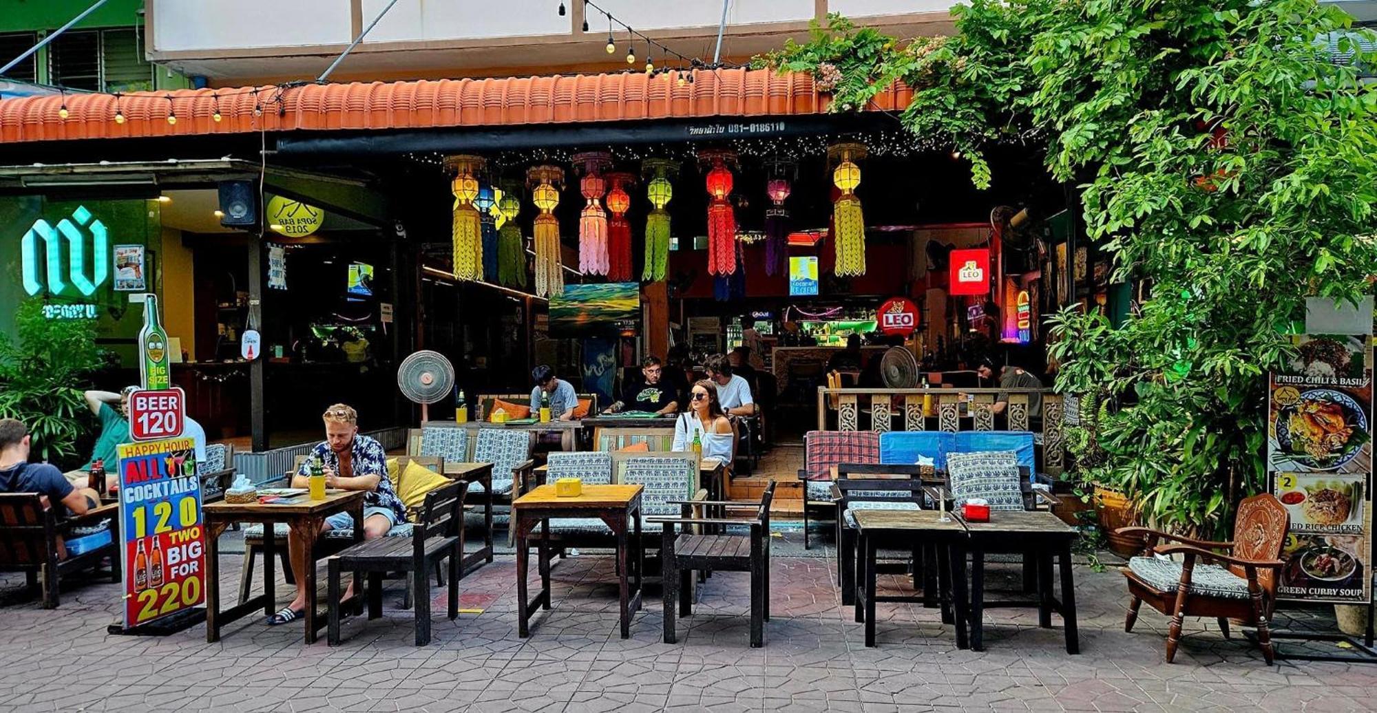 Merry V Guesthouse بانكوك المظهر الخارجي الصورة