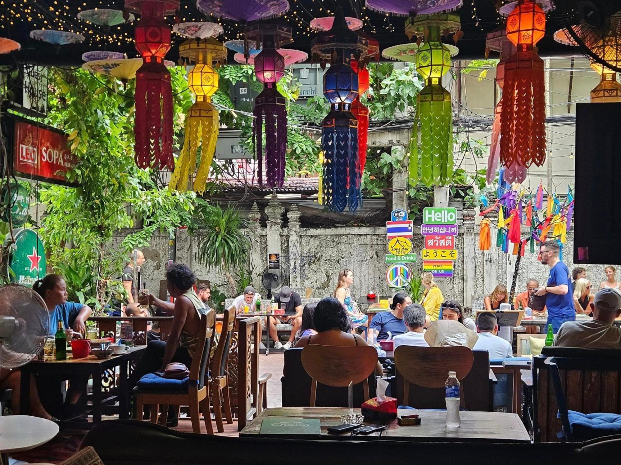 Merry V Guesthouse بانكوك المظهر الخارجي الصورة